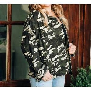 NEW SOUTHERN GRACE right on target jacket in camo